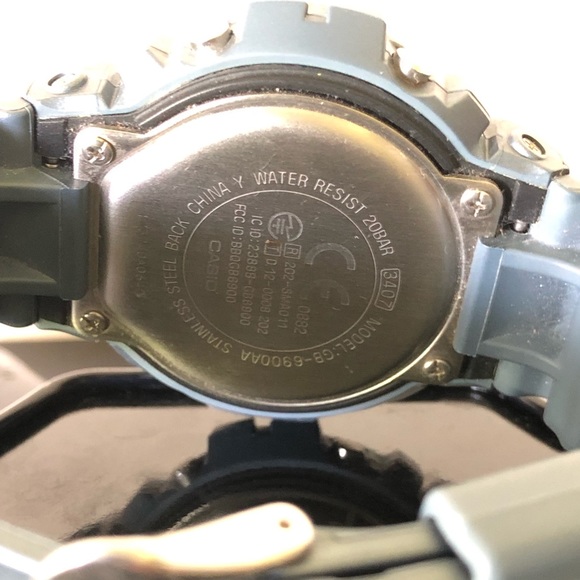 CASIO G-SHOCK Bluetooth Technology Watch GB-6900AA - Picture 4 of 8